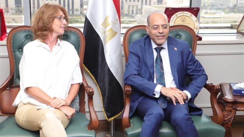 خلال اللقاء