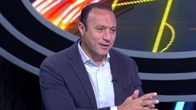 نادر السيد: الزمالك يمتلك قوة في الوسط والأهلي هجومه شرس