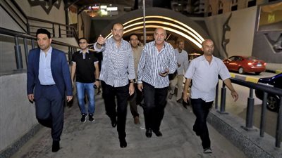 محافظ سوهاج يتابع أعمال رصف الطرق ورفع الإشغالات ومستوى النظافة (صور)
