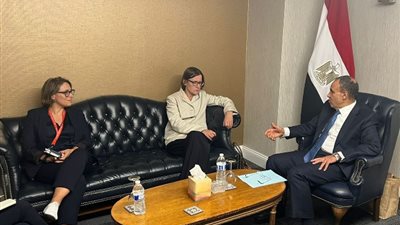 وزير الخارجية يثمن جهود اللجنة الدولية للصليب الأحمر لمساعدة ضحايا الحروب