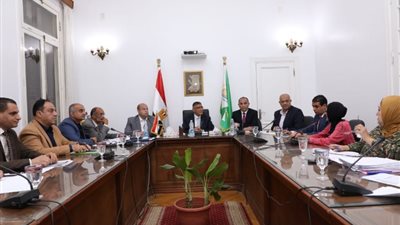 محافظ الجيزة يستجيب لشكاوى عدد من المواطنين ويقدم حلولًا للسيولة المرورية