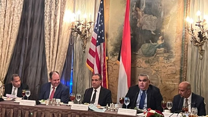 وزير الخارجية يشارك في اجتماع غرفة التجارة الأمريكية