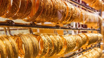 الجنيه الذهب يخسر 240 جنيهاً في 24 ساعة بسبب إسرائيل وحسن نصر الله