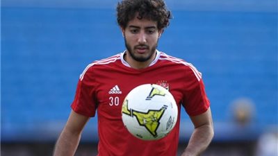 إصابة محمد هاني ونزول عمر كمال عبد الواحد في مباراة الأهلي والزمالك بـ السوبر الإفريقي