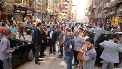 محافظ الدقهلية يبحث مشكلة التكدس بموقف السرفيس بشارع أحمد ماهر