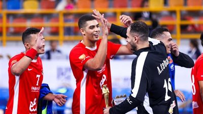 الموعد والقنوات الناقلة لمباراة الأهلي وبرشلونة في بطولة العالم لأندية اليد