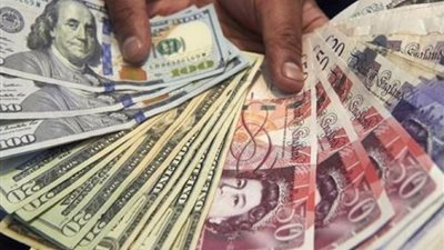 بـ5 ملايين جنيه، سقوط تجار عملات أجنبية في قبضة الداخلية