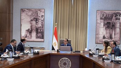 الحكومة تتابع توفير الالتزامات المالية لإنهاء مشروع الضبعة والمتحف الكبير