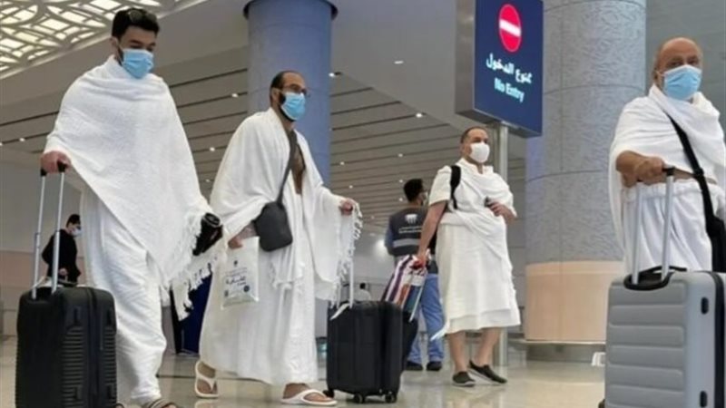تحصيل قيمة برامج رحلات العمرة بالدولار