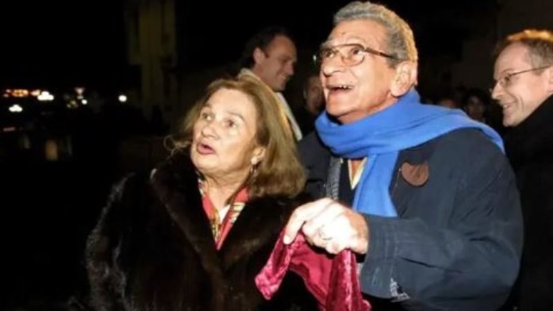 يوسف شاهين وزوجته
