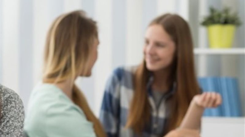 تصالح فتيات