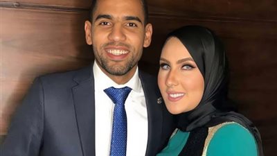 زوجة مؤمن زكريا أمام النيابة العامة لسماع أقوالها في واقعة السحر