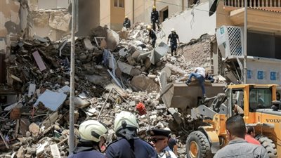 انتداب فريق هندسي لمعاينة موقع انهيار عقار في الإسكندرية
