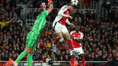 أرسنال يفوز على باريس سان جيرمان 2-0 بأبطال أوروبا (فيديو)