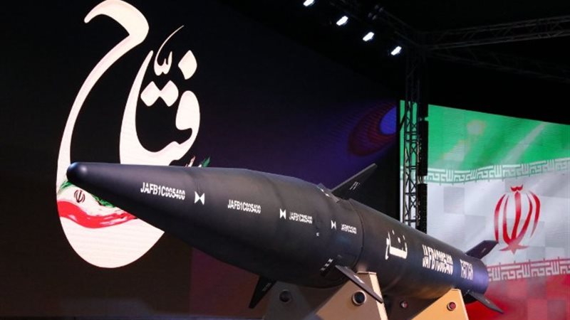 الصاروخ الإيراني فتاح
