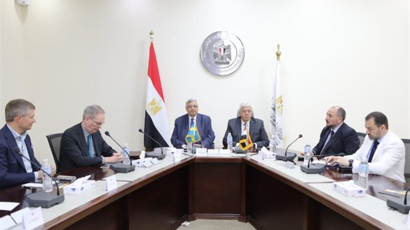 الدكتور أيمن عاشور وزير التعليم العالي والبحث العلمي
