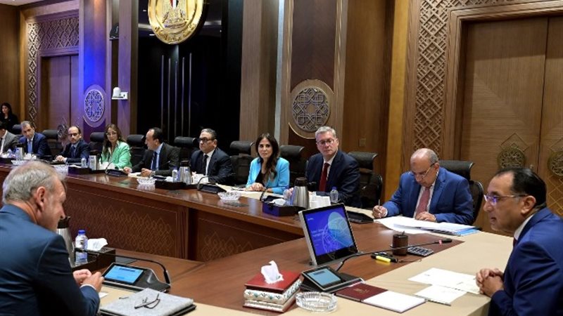 اجتماع مجلس الوزراء مع مع ممثلي تحالف عالمي