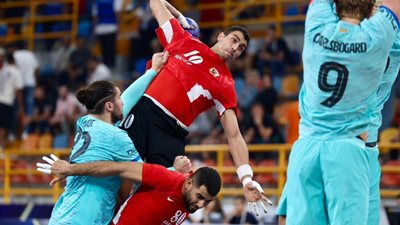 كلاكيت تاني مرة، الأهلي يواجه برشلونة على برونزية كأس العالم لأندية اليد