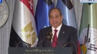 الرئيس السيسي: الوطن قادر على فعل المستحيل بتلاحم القيادة والشعب والجيش