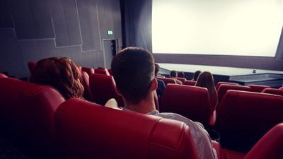 أماكن وعناوين السينمات في القاهرة