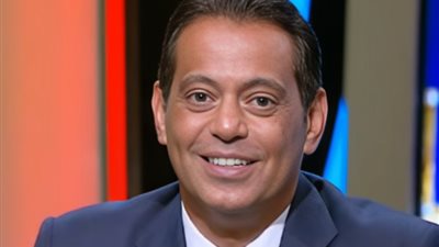 الإعلامي أمير هشام: هاني رمزي مدير تعاقدات الأهلي خلفا لأمير توفيق