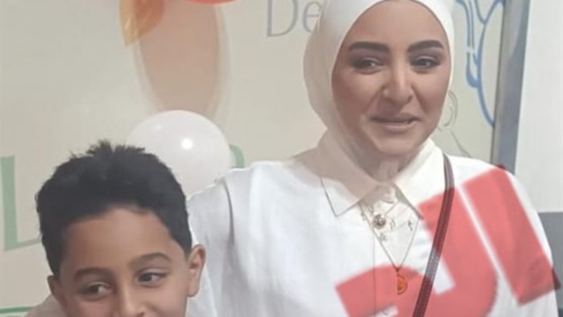 هلا رشدي