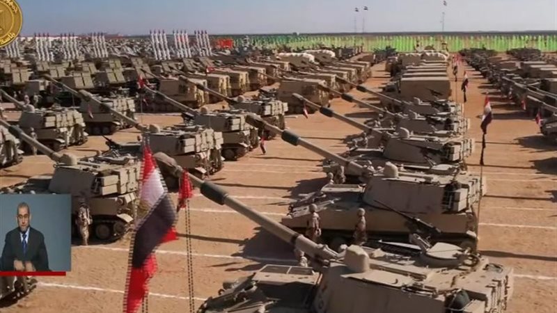 اصطفاف معدات وآليات الفرقة السادسة