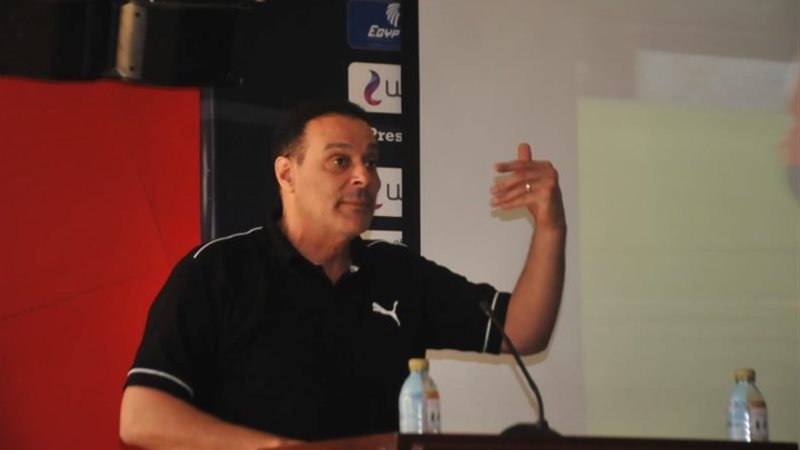 عصام عبد الفتاح