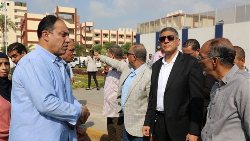 محافظ الجيزة يتفقد قطارات بشتيل
