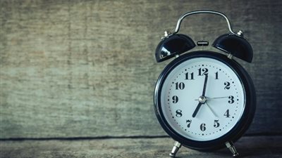 «ليلة جمعة»، موعد تطبيق التوقيت الشتوي في مصر 2025