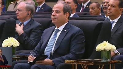 الرئيس السيسي لـ السادات: هزمت كل خصومك وأنت مش موجود