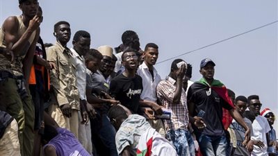 «السماسرة بيدللوا عليها»، انخفاض كبير في أسعار شقق فيصل والهرم بعد رحيل 90 ألف سوداني