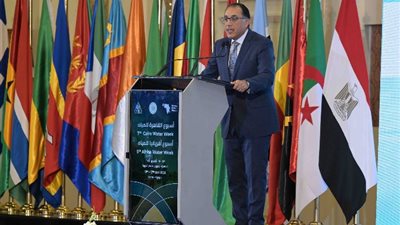 رئيس الوزراء: الاحتلال يمنع وصول الفلسطينيين إلى المياه والطاقة والغذاء
