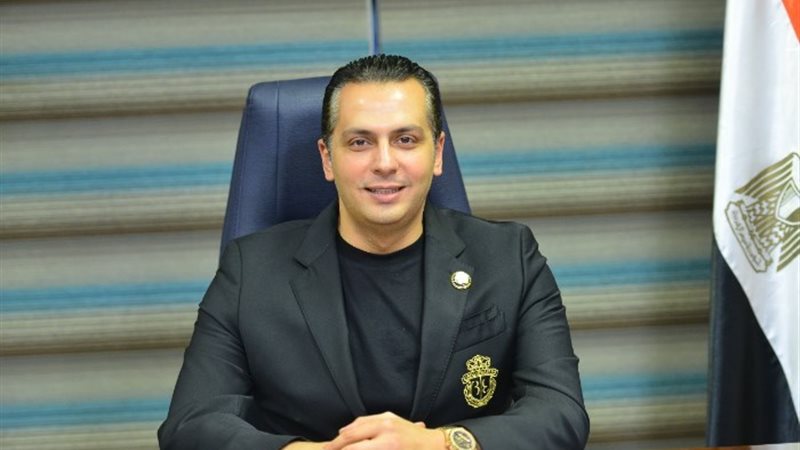 النائب أحمد عبدالجواد