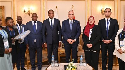 وزير الري يستقبل نظيرة الزيمبابوي لبحث سبل التعاون في إدارة المياه