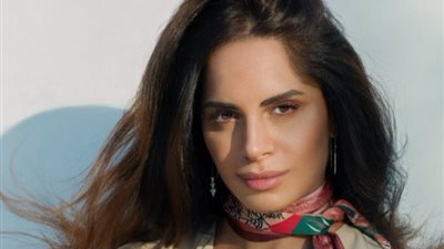 بعد طوبة فوق طوبة، آمال ماهر تطرح أغنية 