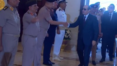 الرئيس السيسي يصل مقر انعقاد الندوة التثقيفية الـ40 للقوات المسلحة