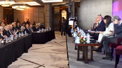 حسام هيبة: نستهدف جذب استثمارات من 30 دولة لدعم الاقتصاد المصري
