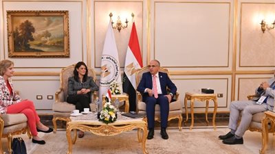 وزير الري: التغيرات المناخية تؤثر سلبا على المناطق الساحلية بدلتا النيل (صور)