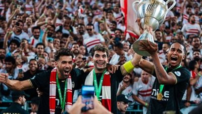 شعار «أكبر قلعة رياضية في مصر» يزين قميص مران الزمالك