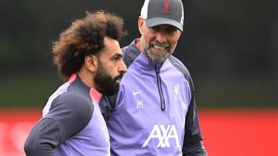 كلوب يوجه نصيحة لـ محمد صلاح بعد أنباء انتقاله للدوري السعودي (خاص)