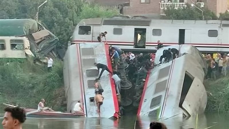 حادث قطاري المنيا أمس
