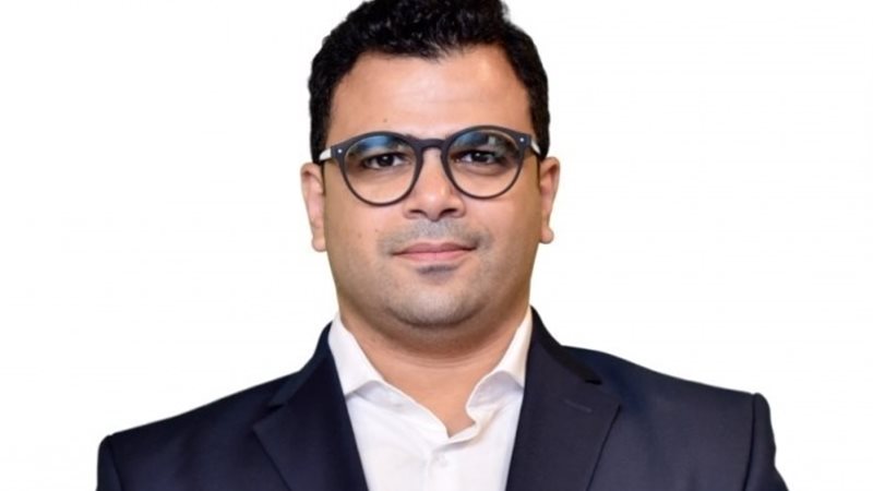 مصطفى عمار رئيس تحرير الوطن