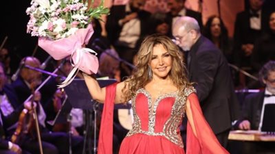 نادية مصطفى تتألق في الجمهورية ونداء شرارة تلتقى بجمهور أوبرا دمنهور