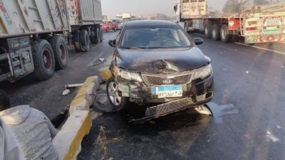 إصابة 9 أشخاص في حادث تصادم سيارتين أمام كارتة دهشور