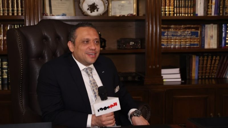 دكتور محمد عبداللطيف دفاع رجل الأعمال