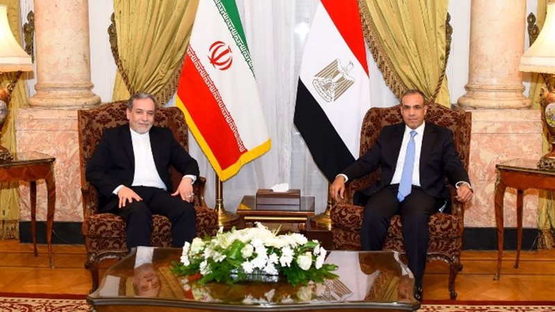 وزير الخارجية الدكتور بدر عبد العاطي ونظيره الإيراني عباس ع