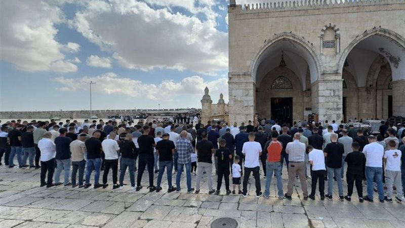 جانب من صلاة الجمعة في المسجد الأقصى
