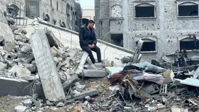استشهاد 12 فلسطينيا من عائلة واحدة في قصف إسرائيلي على غزة