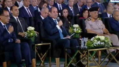 الرئيس السيسي: الدولة المصرية لديها تجربة في تحويل المحنة إلى منحة